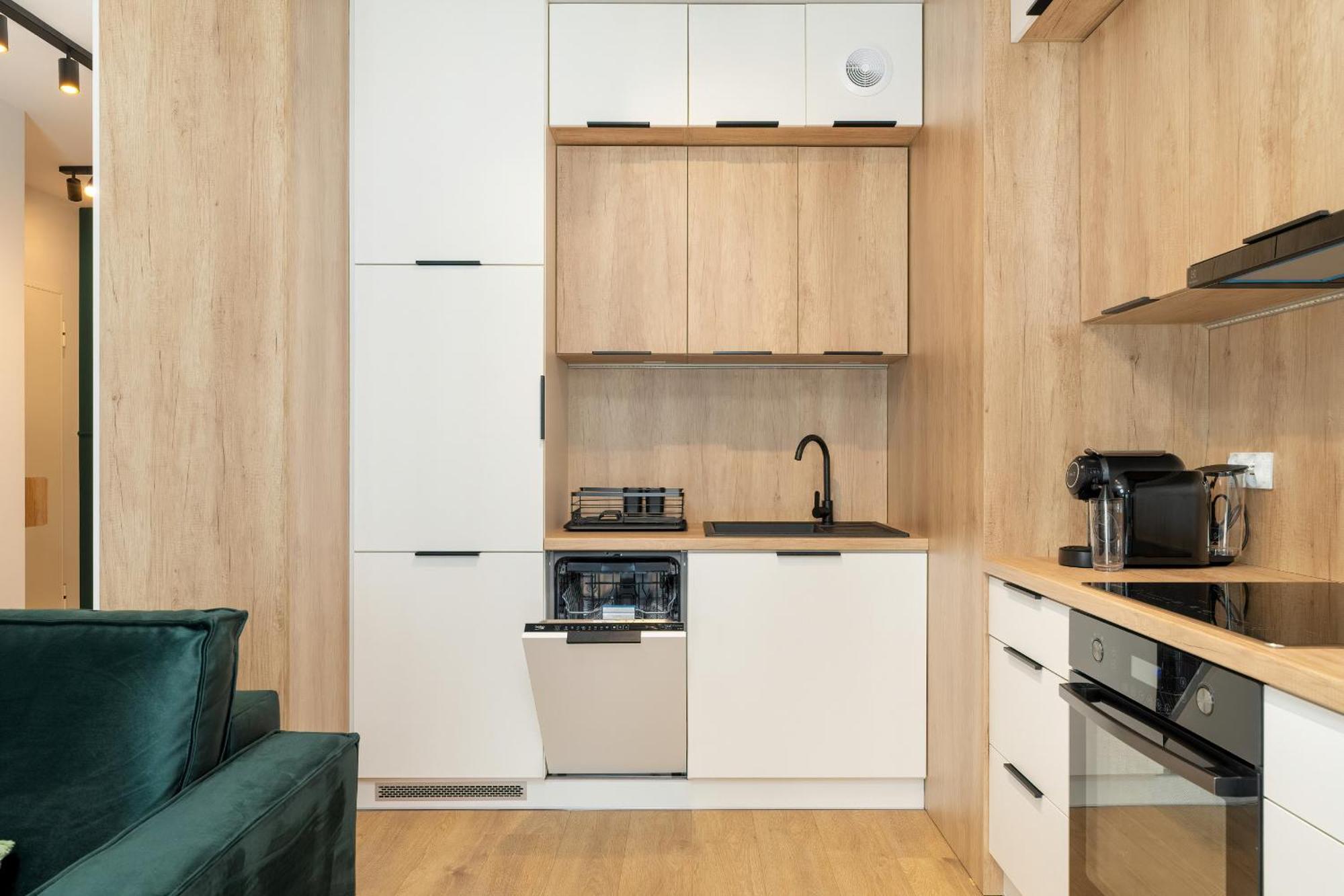 Apartment Cozy With Parking In By Renters *